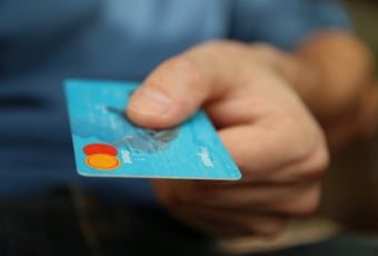 Як відкрити рахунок у банку Іспанії?