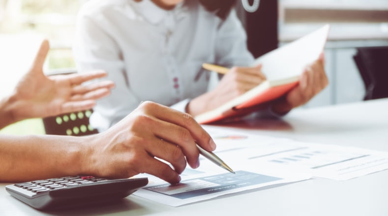 Програми підтримки малого та середнього бізнесу в Іспанії: рука допомоги для вашого бізнесу