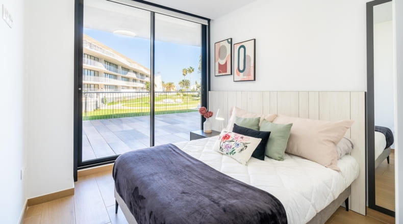 Bajos(2) - Denia Beach